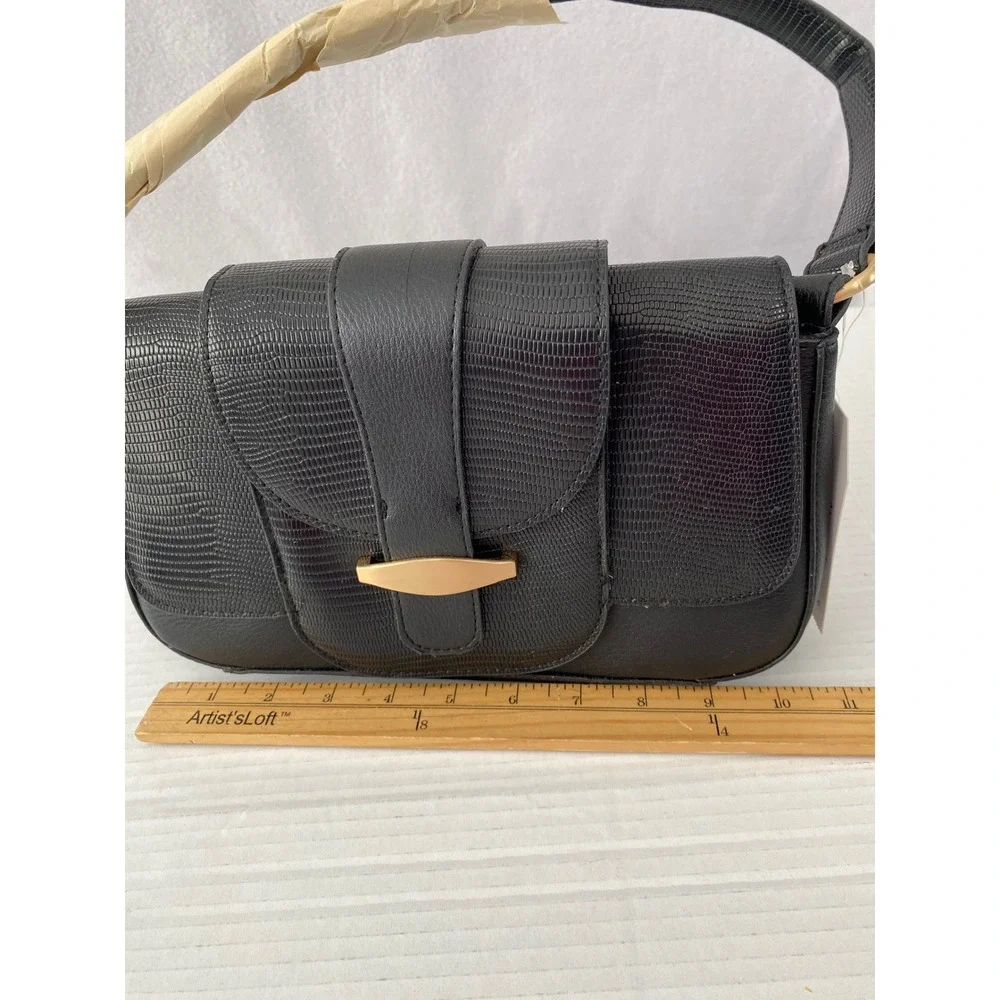 Time And True Shoulder Bag Women OS Black New Lizard Embossed Baguette Snap Magn - Picture 3 of 10